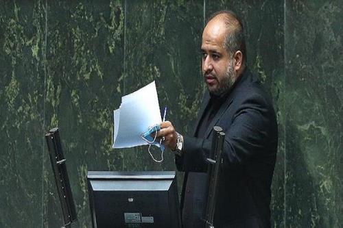 گزارش پیگیری افزایش ظرفیت رشته های پزشکی در مجلس قرائت می شود