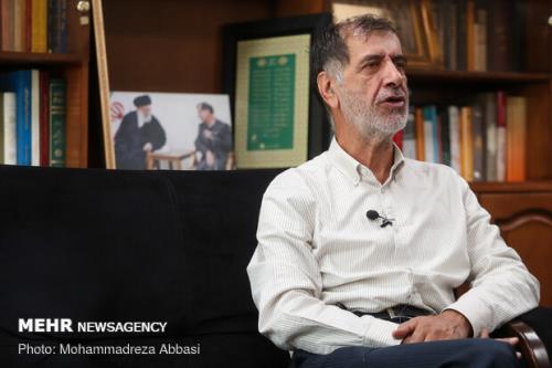 محمدرضا باهنر دبیرکل جامعه اسلامی مهندسین ماند