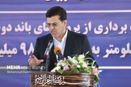 حق ناامید کردن مردم را نداریم