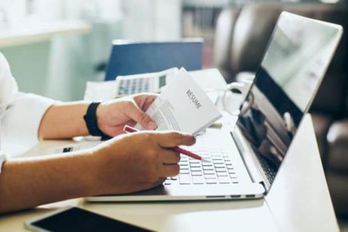 استخدام در سایت کاریابی حرفه ای باش