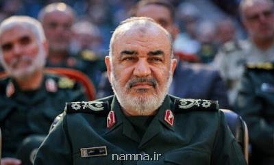 زمانیکه پدرم با خودرو جایی می رفت، سوره حمد را تا رسیدن به مقصد تلاوت می کرد