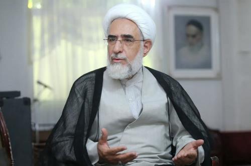 انتقاد منتجب نیا از طرح وزارت کشور برای تناسبی شدن انتخابات