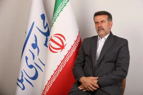 بهبود معیشت مردم مستلزم کنترل نقدینگی و پشتیبانی از تولید است