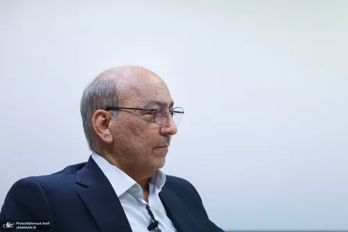 ایستادن پزشکیان در مقابل ادعای شکوری راد، مرزبندی با رادیکالیسم اصلاح طلبی است