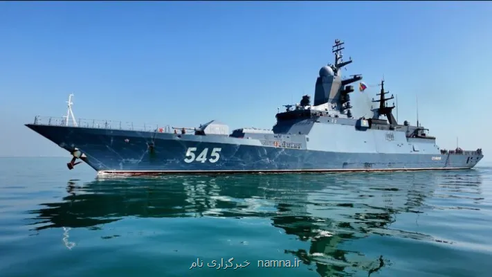 پهلوگیری ناو بالگردبر روسیه در منطقه یکم امامت نداجا در بندرعباس