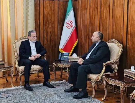 دیدار سفیر ایران در امارات با عراقچی