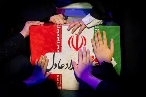 ناگفته هایی از خواستگاری خانواده رهبر انقلاب از شهیده زهرا حدادعادل اجازه دادند که خودش تصمیم بگیرد