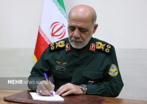 پیام تبریک فرمانده قرارگاه مرکزی خاتم الانبیا به محسن رضایی