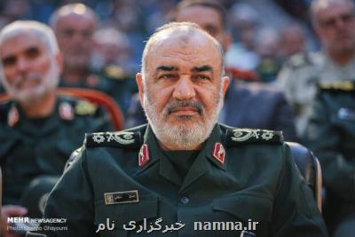 سرلشكر سلامی: آماده همكاری با مجلس برای حل مشكلات جامعه هستیم